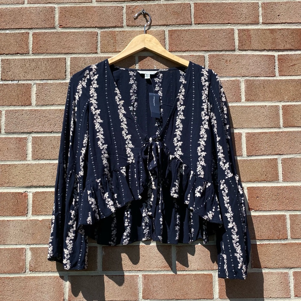 NWT American Eagle Floral Tie Front Boho Blouse XS